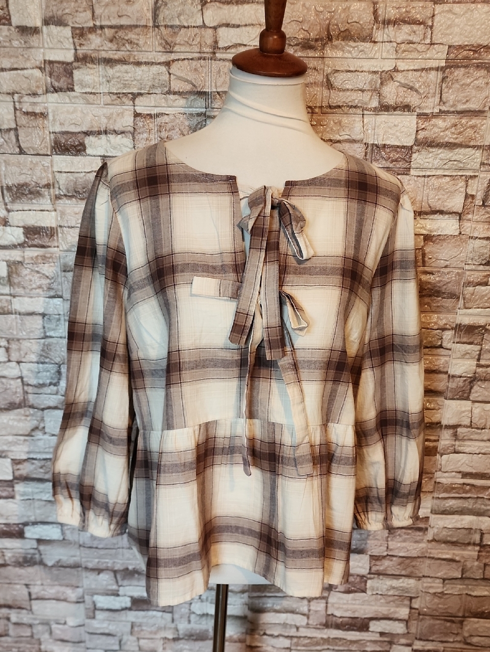 Loft Brown & Tan Plaid Blouse Brand New